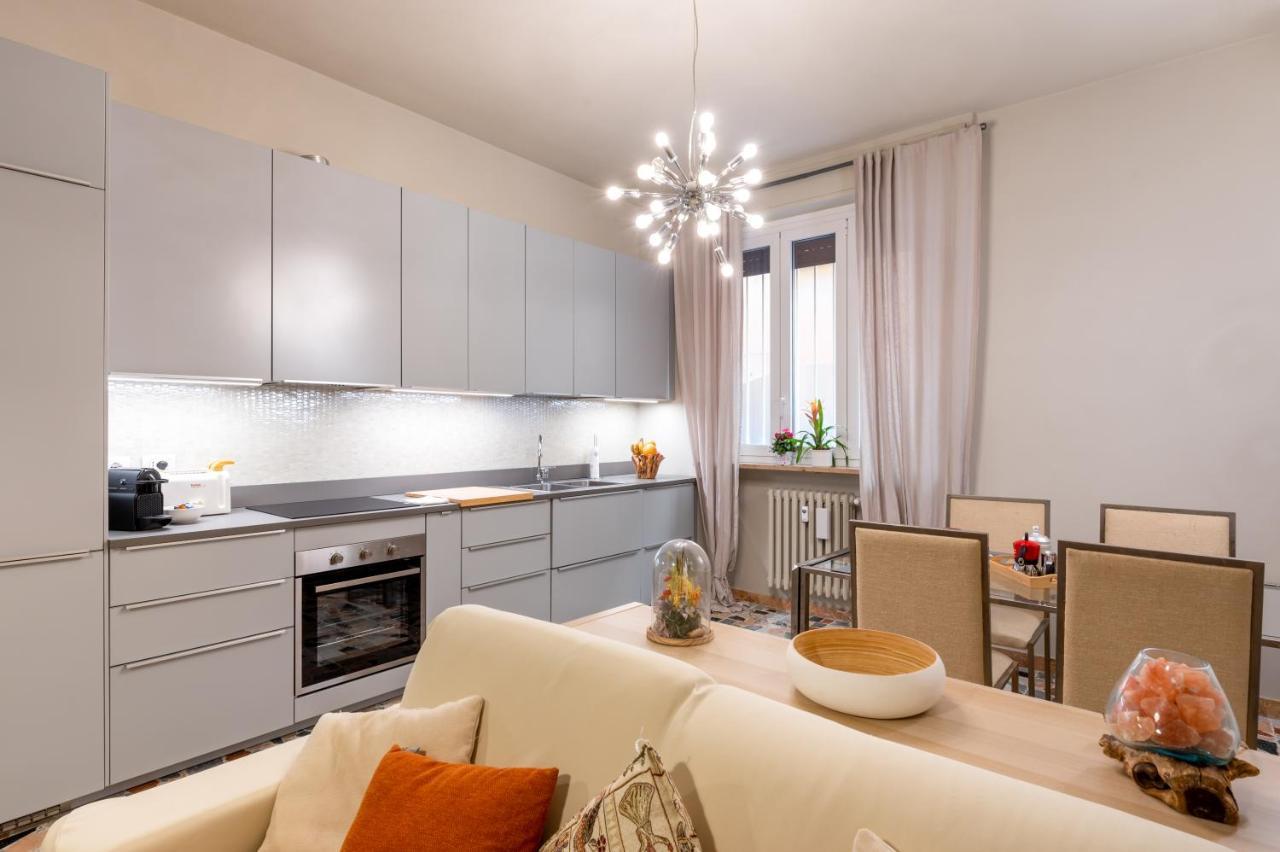Book Now! A 1 Min Walk From Duomo Of Apartamento *