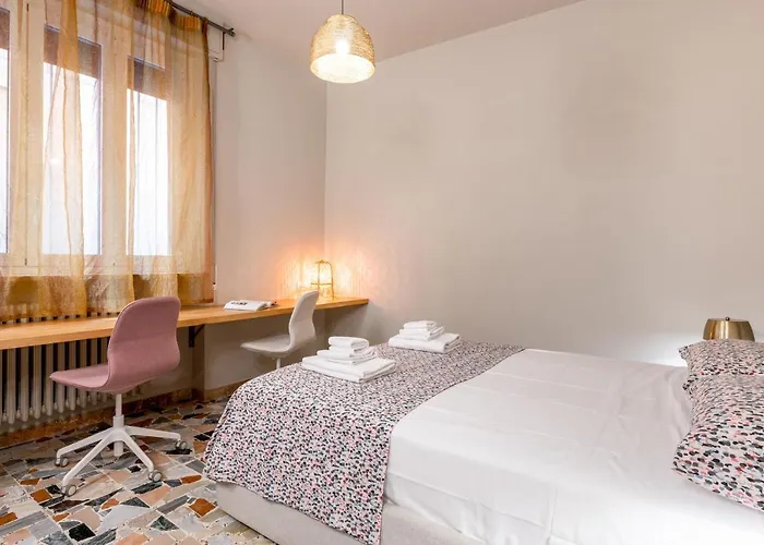 Book Now! Apt A 1 Min Walk From Duomo Of Parma