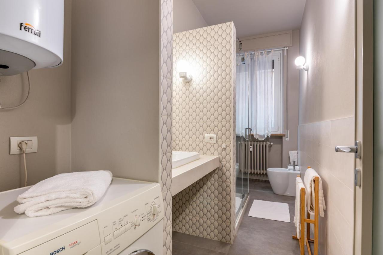 Apartment Book Now! A 1 Min Walk From Duomo Of